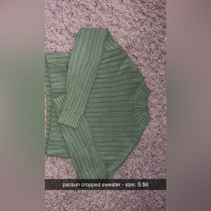 pacsun cropped sweater